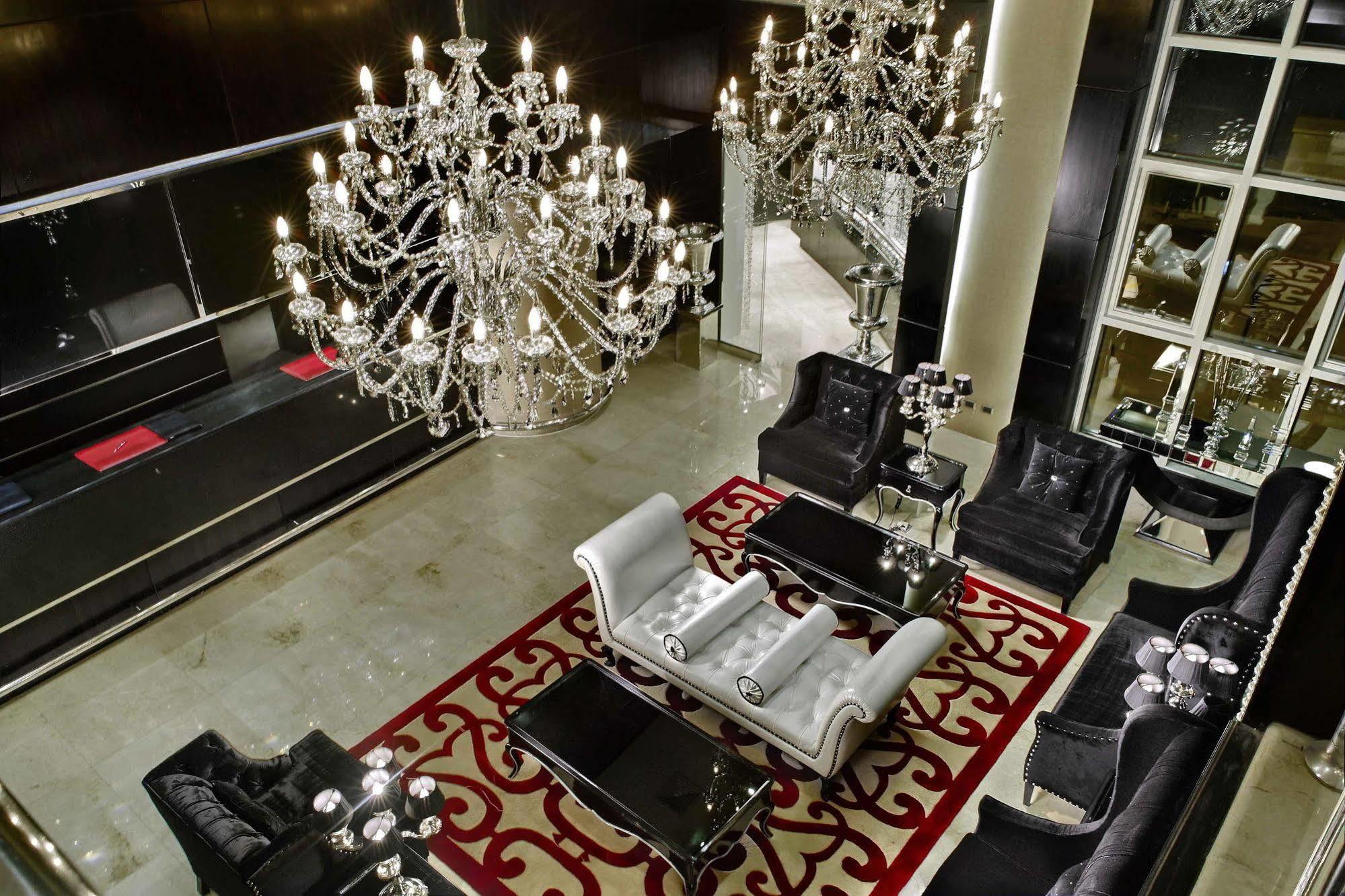 Sun City Hotel - The Gabriel Kaherah Luaran gambar The lobby of the Mandarin Oriental, Munich